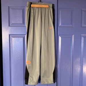 Men’s Nike KD Therma-Fit Sweatpants (Size L)